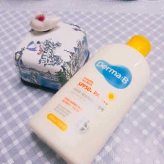더마비 에브리데이 선블록 SPF50+PA++++ — 5점을 준 리뷰어가 2020년 4월 올린 사용 사진