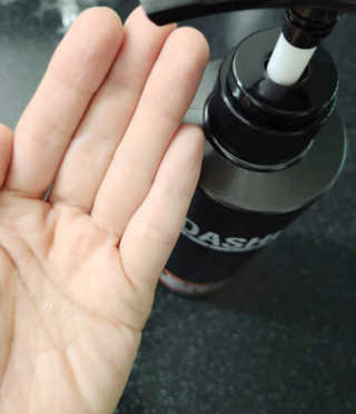 다슈코리아 다슈 데일리 센서티브 탈모 완화 샴푸 — 5점을 준 리뷰어가 2020년 8월 올린 사용 사진