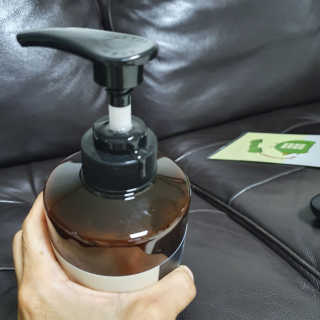 에이처드 유산균 탈모 샴푸 500ml — 2.5점을 준 리뷰어가 2020년 9월 올린 사용 사진