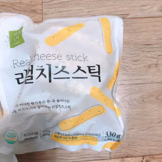 가치식탁 리얼치즈스틱, 리얼크림치즈볼 — 4점을 준 리뷰어가 2020년 10월 올린 사용 사진