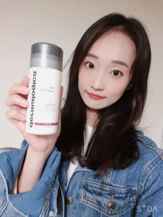 더말로지카 데일리 슈퍼폴리언트 — 5점을 준 리뷰어가 2020년 5월 올린 사용 사진