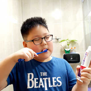 봄날연구소 부광 네오메드치약 2개+ 30g 휴대용 미니치약 — 5점을 준 리뷰어가 2020년 9월 올린 사용 사진