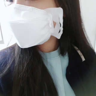 [더심플마켓] 마스크키퍼 — 1점을 준 리뷰어가 2020년 4월 올린 사용 사진