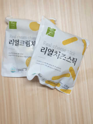 가치식탁 리얼치즈스틱, 리얼크림치즈볼 — 5점을 준 리뷰어가 2020년 9월 올린 사용 사진