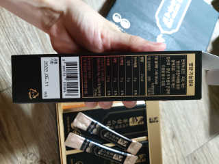 헬스업_천명진프리미엄홍삼스틱_10ml x 30포 — 5점을 준 리뷰어가 2020년 8월 올린 사용 사진