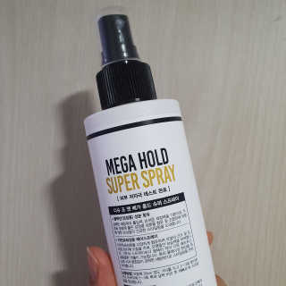 다슈코리아 다슈 포 맨 프리미엄 메가 홀드 슈퍼 스프레이 250ml — 5점을 준 리뷰어가 2020년 7월 올린 사용 사진