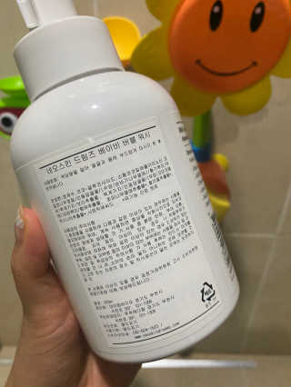 네오스킨 버블 워시 바스 앤 샴푸 — 4점을 준 리뷰어가 2020년 5월 올린 사용 사진