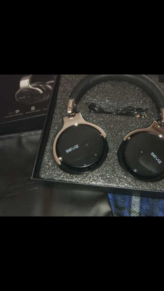 SEVIZ Bluetooth Headphones 10 3color — 5점을 준 리뷰어가 2020년 9월 올린 사용 사진
