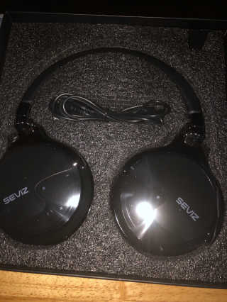 SEVIZ Bluetooth Headphones 10 3color — 5점을 준 리뷰어가 2020년 8월 올린 사용 사진