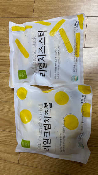 가치식탁 리얼치즈스틱, 리얼크림치즈볼 — 5점을 준 리뷰어가 2020년 9월 올린 사용 사진