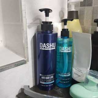 다슈코리아 다슈 데일리 단백질 한방 두피 골드 샴푸 500ml — 5점을 준 리뷰어가 2020년 12월 올린 사용 사진
