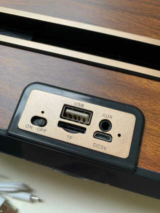 SEVIZ RETRO20W 레트로 블루투스 스피커 — 3점을 준 리뷰어가 2020년 7월 올린 사용 사진