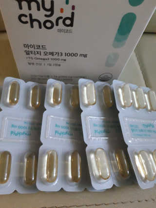 JW중외제약 마이코드 알티지 오메가3 1000 mg — 5점을 준 리뷰어가 2020년 7월 올린 사용 사진