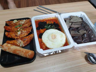 죠스떡볶이 [죠스푸드] 짜빠떡볶이+떡또그+범벅만두 신메뉴 3종 — 5점을 준 리뷰어가 2020년 4월 올린 사용 사진