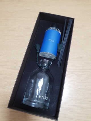 레나스 프리미엄 아로마 디퓨저 200ml  [1SET] — 3점을 준 리뷰어가 2020년 9월 올린 사용 사진