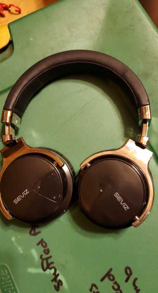 SEVIZ Bluetooth Headphones 10 3color — 5점을 준 리뷰어가 2020년 8월 올린 사용 사진