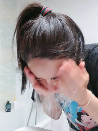 [설랩] 클렌징워터 세안수 500ml x 6팩 — 5점을 준 리뷰어가 2020년 9월 올린 사용 사진
