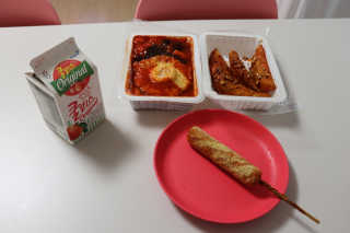 죠스떡볶이 [죠스푸드] 짜빠떡볶이+떡또그+범벅만두 신메뉴 3종 — 5점을 준 리뷰어가 2020년 4월 올린 사용 사진