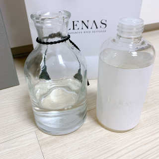 레나스 프리미엄 아로마 디퓨저 200ml  [1SET] — 4.5점을 준 리뷰어가 2020년 5월 올린 사용 사진