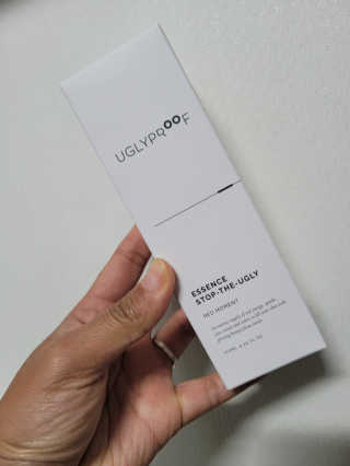 어글리프루프 에센스 스탑디어글리 레드모먼트 에센스 120ml — 5점을 준 리뷰어가 2020년 12월 올린 사용 사진