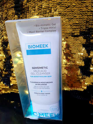 바이오믹 BIOMEEK SENSIMETIC MILD ACID CLEANSER — 5점을 준 리뷰어가 2020년 8월 올린 사용 사진