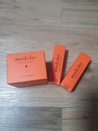 메디페르 [ 2+1 ] 루테인앰플 10ml 2개 + 루테인크림 50ml 1개 — 5점을 준 리뷰어가 2020년 8월 올린 사용 사진