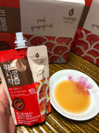 자연에온 핑크 자몽 착즙 100mL 10개입 2BOX — 5점을 준 리뷰어가 2020년 11월 올린 사용 사진