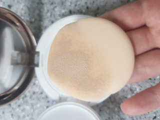 디어벨르 크림쿠션 DEAR BELLE CREAM COUSION — 5점을 준 리뷰어가 2020년 8월 올린 사용 사진