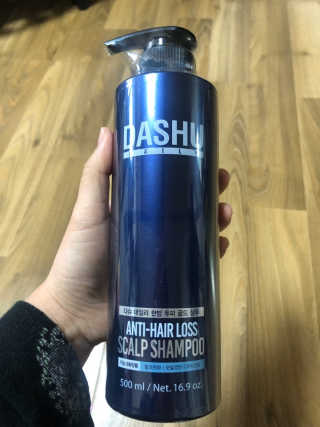 다슈코리아 다슈 데일리 단백질 한방 두피 골드 샴푸 500ml — 5점을 준 리뷰어가 2020년 4월 올린 사용 사진