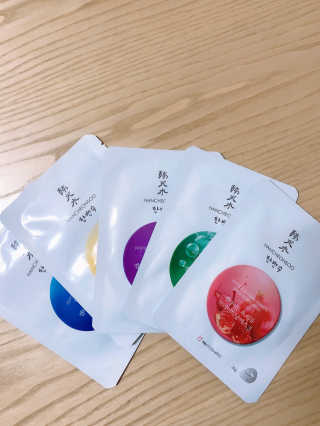한천수 펩타이드 마스크팩 5종 10매 구성 — 3점을 준 리뷰어가 2020년 5월 올린 사용 사진