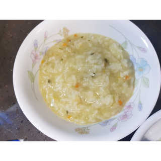 바다는다웰빙이다 완도사랑 전복죽 250g - 2팩 + 전복장조림 2팩 — 4점을 준 리뷰어가 2020년 8월 올린 사용 사진