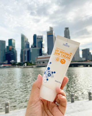 트리티스 SG_[TREATIS] UV Defence Sun Cream — 4점을 준 리뷰어가 2020년 10월 올린 사용 사진