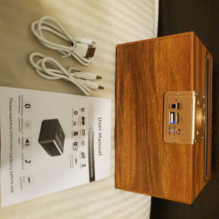 SEVIZ GOLD20W 레트로 블루투스 스피커 — 3.5점을 준 리뷰어가 2020년 6월 올린 사용 사진