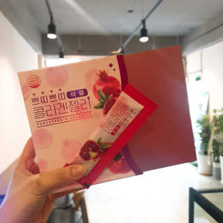 헬스업_쁘띠쁘띠석류콜라겐젤리_20g x 14포 — 5점을 준 리뷰어가 2020년 12월 올린 사용 사진