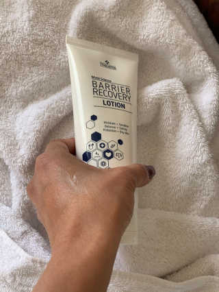 트리티스 [TREATIS] Barrier Recovery Lotion 200ml — 3.5점을 준 리뷰어가 2020년 11월 올린 사용 사진
