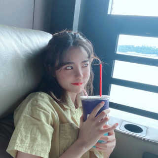 [블랙루즈] 에어 핏 벨벳 틴트 시즌6 5종 중 택1+랜덤1 — 5점을 준 리뷰어가 2020년 6월 올린 사용 사진