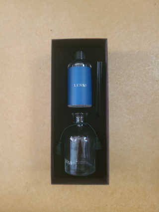 레나스 프리미엄 아로마 디퓨저 200ml  [1SET] — 4점을 준 리뷰어가 2020년 9월 올린 사용 사진