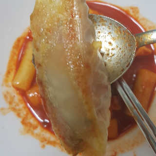 [심플리쿡]창화당떡볶이+모둠만두, 쫄면+굴림만두 SET — 5점을 준 리뷰어가 2020년 9월 올린 사용 사진