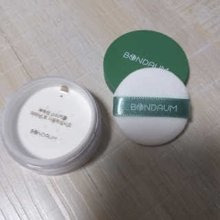 본다움 빠이빠이 세범 파우더 — 5점을 준 리뷰어가 2020년 7월 올린 사용 사진