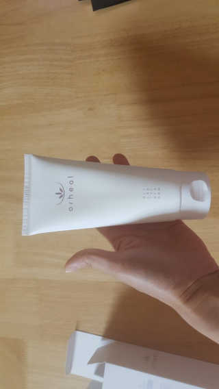 오르힐 울트라레이어 크림 — 4점을 준 리뷰어가 2020년 4월 올린 사용 사진