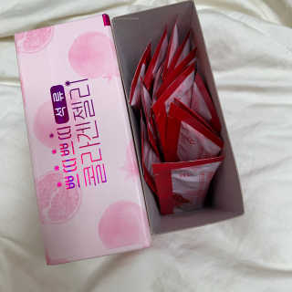헬스업_쁘띠쁘띠석류콜라겐젤리_20g x 14포 — 5점을 준 리뷰어가 2020년 11월 올린 사용 사진