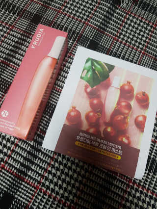 [후르디아] 주름 개선 기능성-석류 크림 미스트 — 5점을 준 리뷰어가 2020년 10월 올린 사용 사진