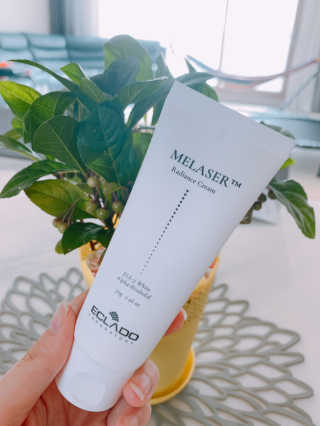 ECLADO 에끌라두 멜라이져 레디언스 크림 — 5점을 준 리뷰어가 2020년 10월 올린 사용 사진
