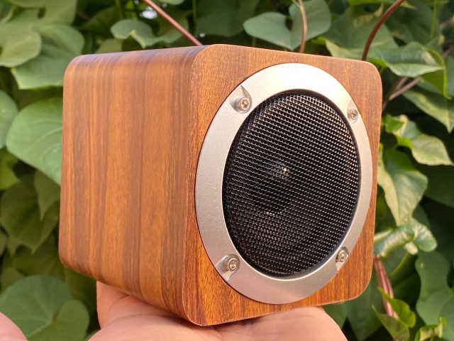 SEVIZ MINI10W 레트로 블루투스 스피커 리뷰 사진
