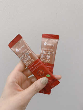 자연에온 가득담은 몽모랑시 타트체리 콜라겐 젤리스틱 — 5점을 준 리뷰어가 2020년 12월 올린 사용 사진