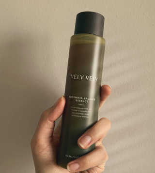 VELY VELY Artemisia Balance Essence — 5점을 준 리뷰어가 2020년 7월 올린 사용 사진