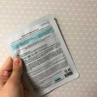 바이오믹 BIOMEEK SENSIMETIC SOOTHING MASK.S — 4점을 준 리뷰어가 2020년 7월 올린 사용 사진