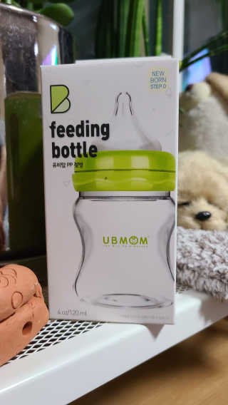 유비맘 신생아젖병 120ml 트리플팩_ 젖꼭지 포함 — 5점을 준 리뷰어가 2020년 8월 올린 사용 사진