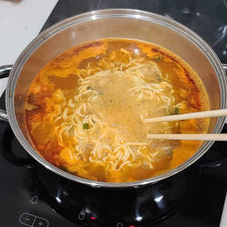 [풀무원] 자연은맛있다 정면, 백면, 홍면  세트 — 5점을 준 리뷰어가 2020년 9월 올린 사용 사진