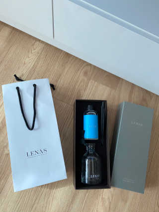 레나스 프리미엄 아로마 디퓨저 200ml  [1SET] — 5점을 준 리뷰어가 2020년 5월 올린 사용 사진